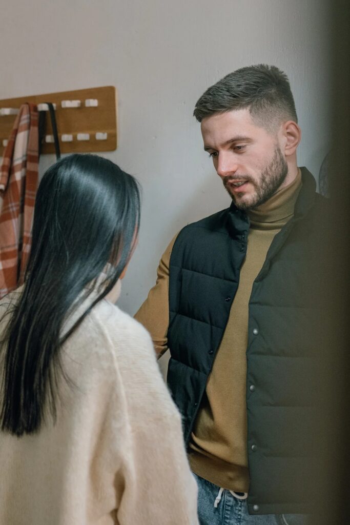 If He’s Doing These 6 Things, Walk Away (Even If You Love Him)